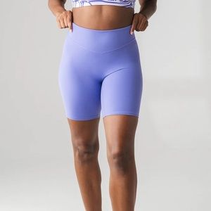 VITALITY THE CLOUD RIDER SHORT-IRIS